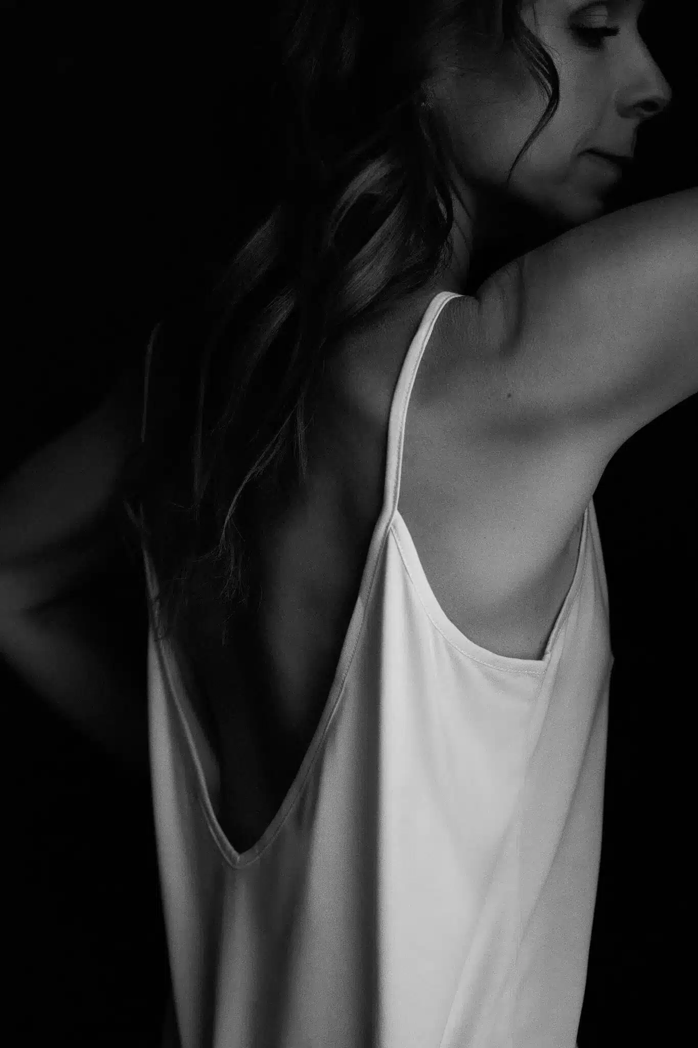 moody-boudoir-body-scape